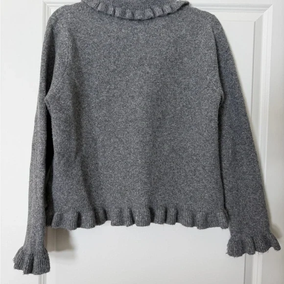 Zara Gray Button-Front Ruffle Hem Cardigan - Picture 3 of 5